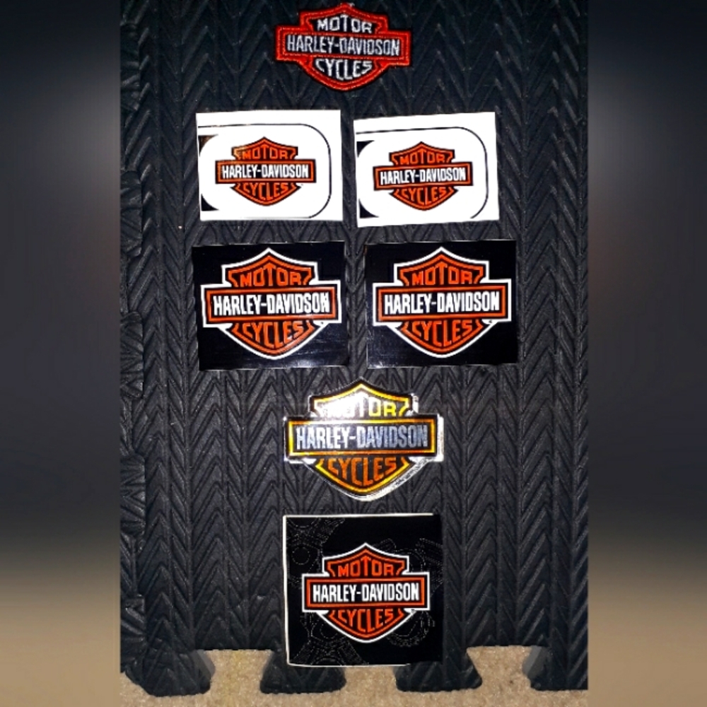 Harley Davidson's stickers